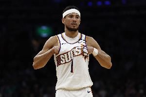 苏群：32-33赛季会出现第1位收入过亿的球员 老板们仍是最终赢家