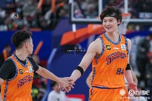 媒体人：上海男篮联赛备战暂时告一段落 将兵分多路备战全运