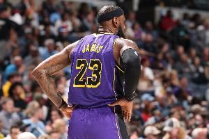 Skip：詹姆斯患的是心理性坐骨神经痛 唯一受伤的只有他的玻璃心