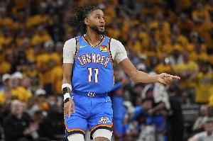 射手本色！以赛亚-乔5记三分球拿下19分2板1帽