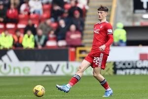 邮报：若保持健康，卡尔文-拉姆塞预计冬窗会被利物浦外租锻炼